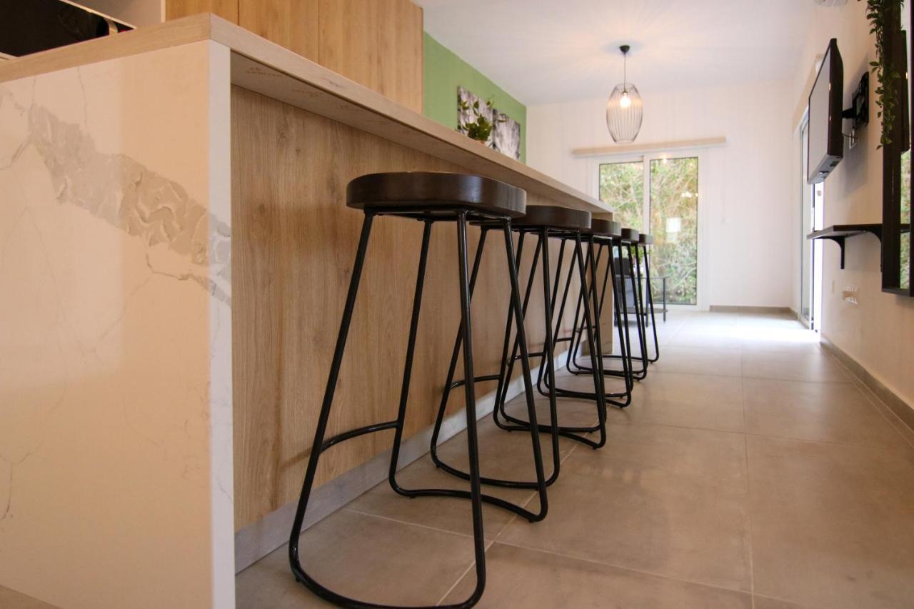 Phaedrus Living: Seaside Modern Flat Limnaria 123 Leilighet Paphos Eksteriør bilde