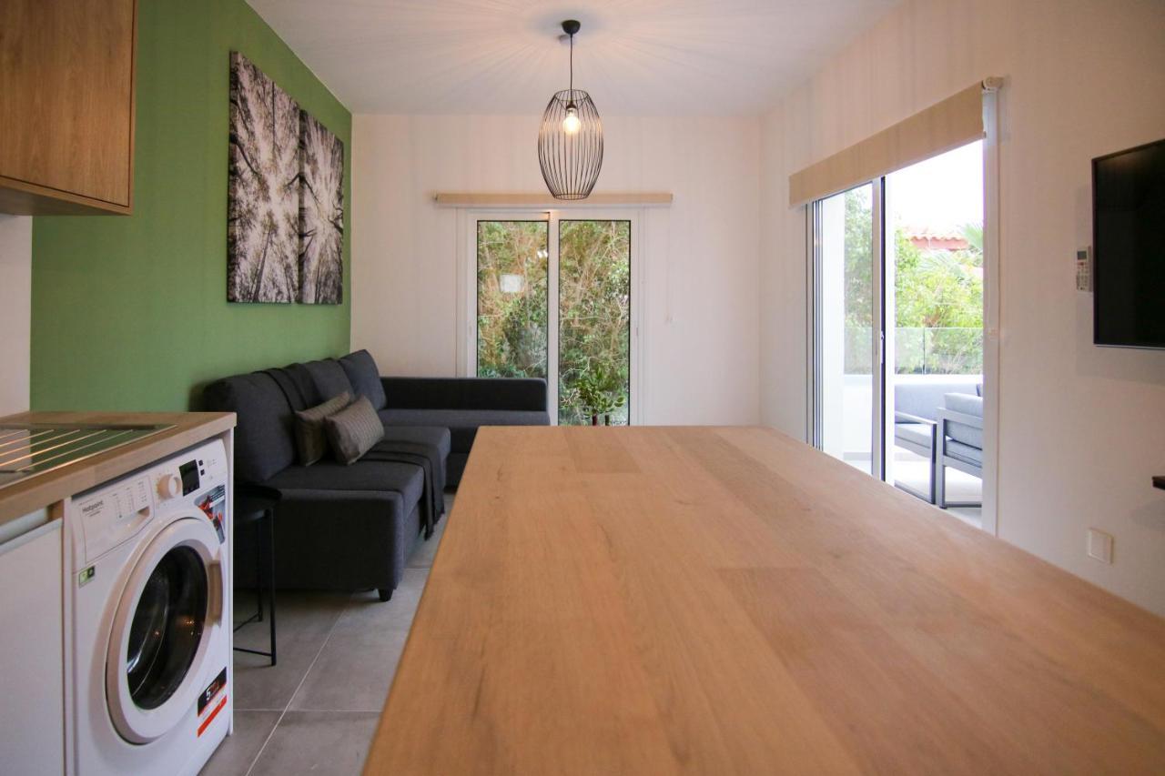 Phaedrus Living: Seaside Modern Flat Limnaria 123 Leilighet Paphos Eksteriør bilde