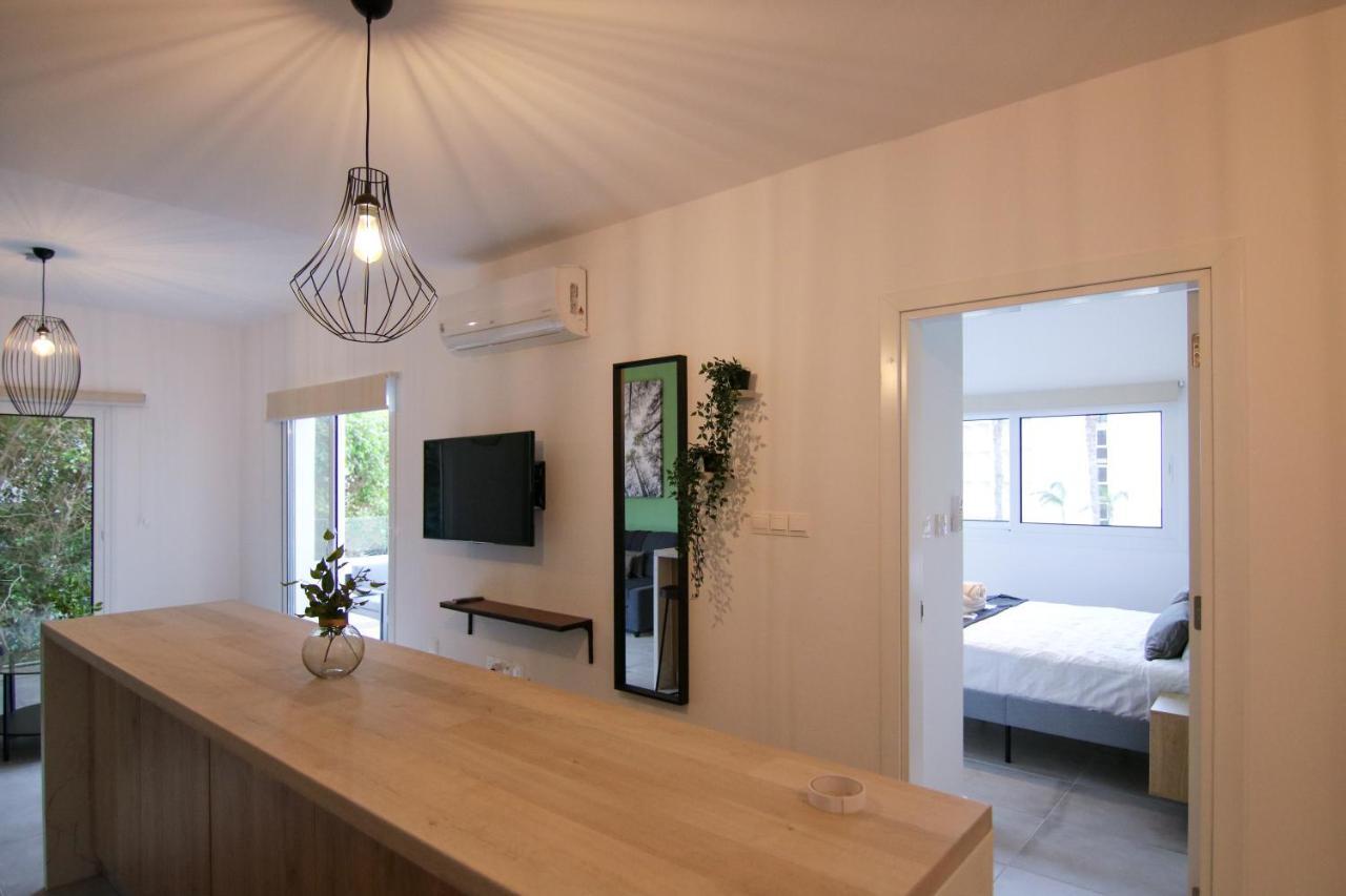 Phaedrus Living: Seaside Modern Flat Limnaria 123 Leilighet Paphos Eksteriør bilde